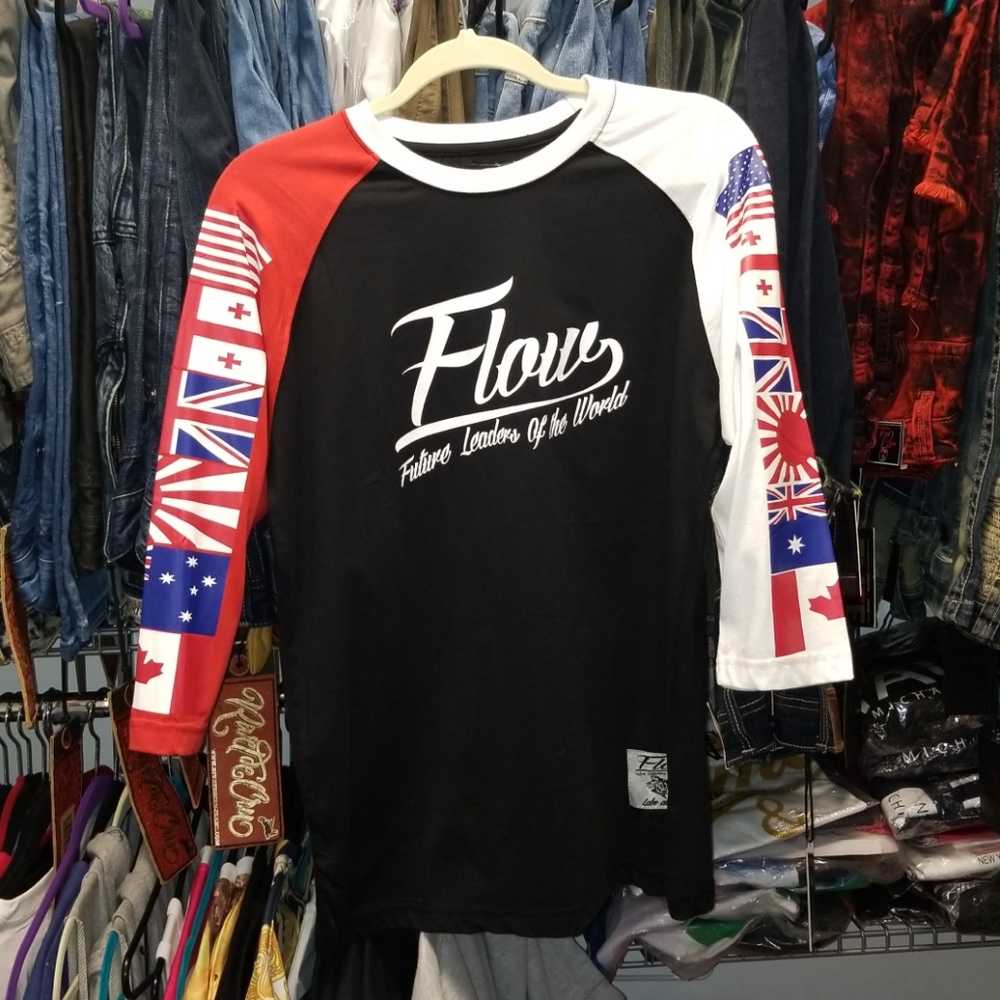 World Flag Raglan T